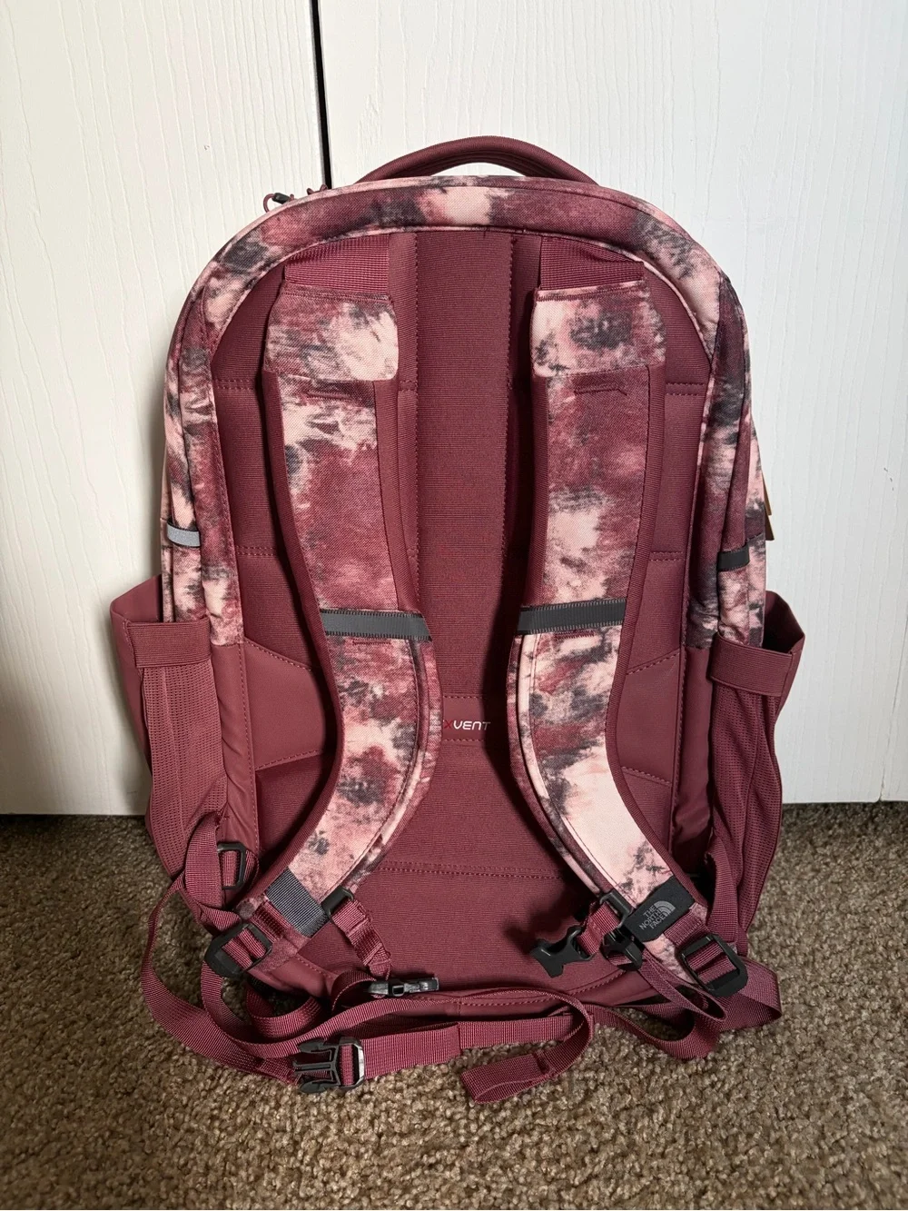 NWT The North Face Surge Women’s Backpack in Wild Ginger Glacier Dye Print/WDGR💖